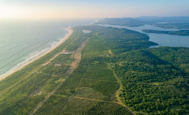 Pacific coastline and landscape at Xala, Costalegre, México